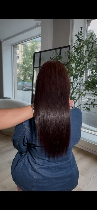 After Lazord keratin treatment: smooth, glossy hair